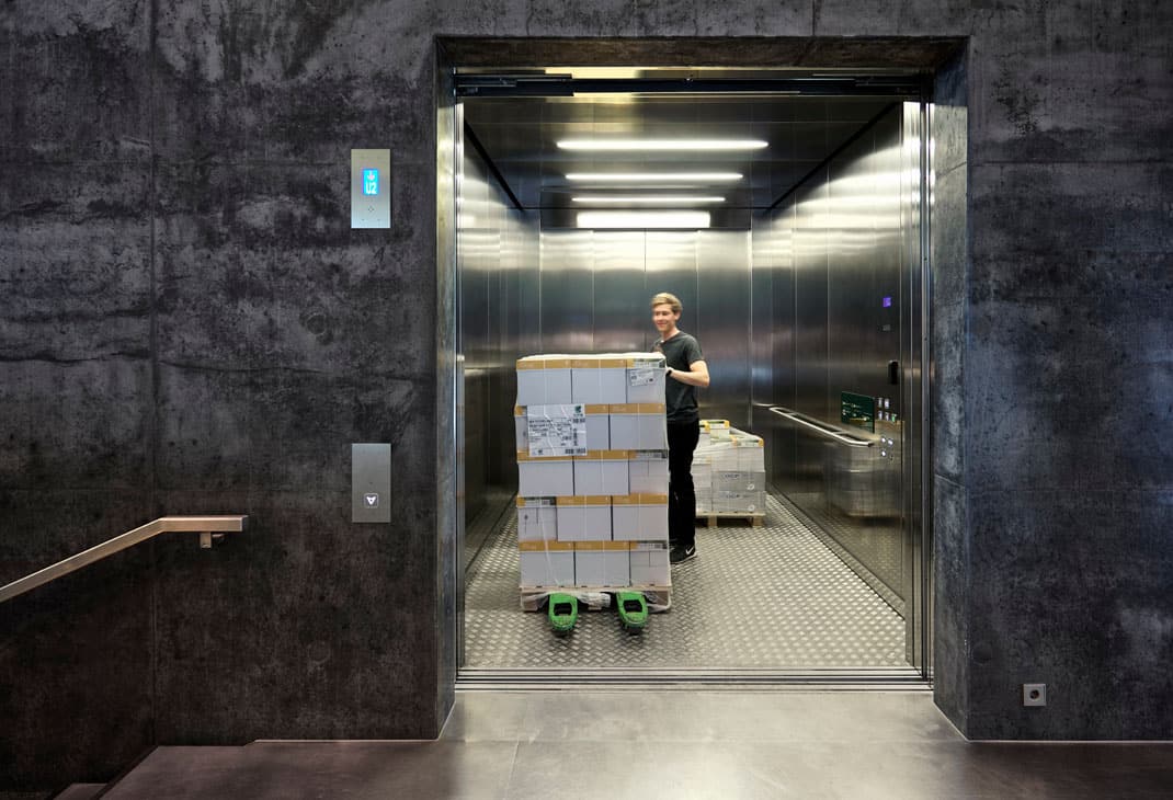 Img_BLOX Carousel med dreng