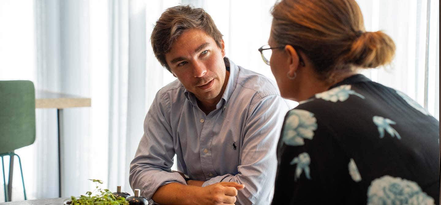 img_comwell_ref_case_still_1440x670